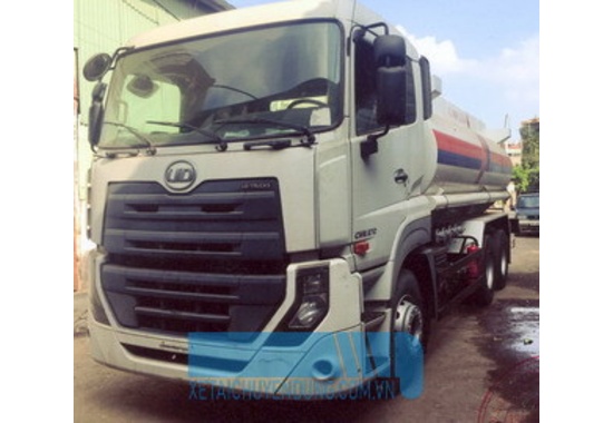 Xe chở xăng dầu UD TRUCKS CWE11NL370SS9 thể tích 17 khối