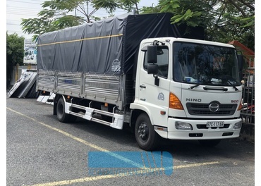 Xe tải Hino FC9 tải trọng 6 tấn thùng dài 5m7