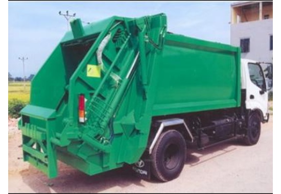 Xe chở rác HINO 130MD XZU342L-HKMRKD3 2,4 tấn
