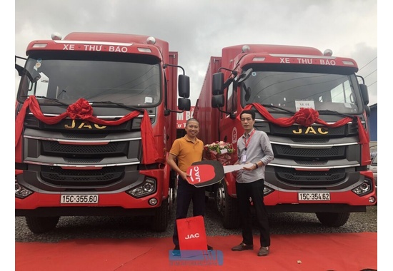 JAC A5 XE TẢI JAC 9 TẤN THÙNG DÀI 9M6 NHẬP KHẨU NGUYÊN CHIẾC