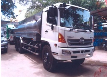 XE BỒN (chở dầu ăn) HINO FL8JTSA 6x2 16.5 TẤN