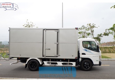 Xe tải Mitsubishi Fuso Canter TF4.9 1,9 tấn