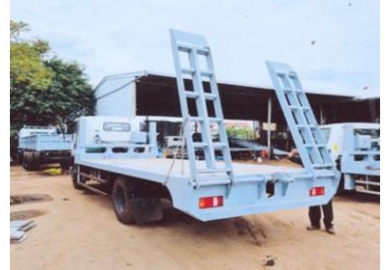 Xe chở xe máy CNHTC HOWO 130 TMT 6,3 tấn