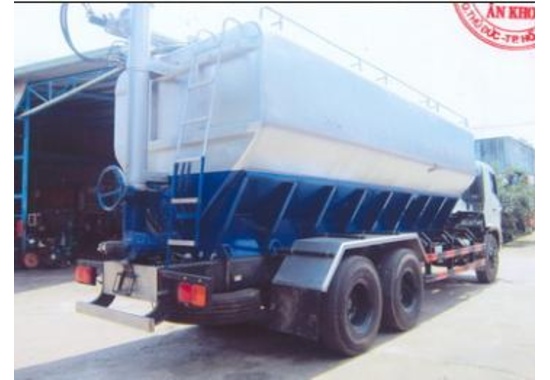 Xe chở thức ăn chăn nuôi HINO FL8JTSA 6x2 13,9 tấn