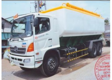 Xe chở thức ăn chăn nuôi HINO FL8JTSA 6x2 13,4 tấn