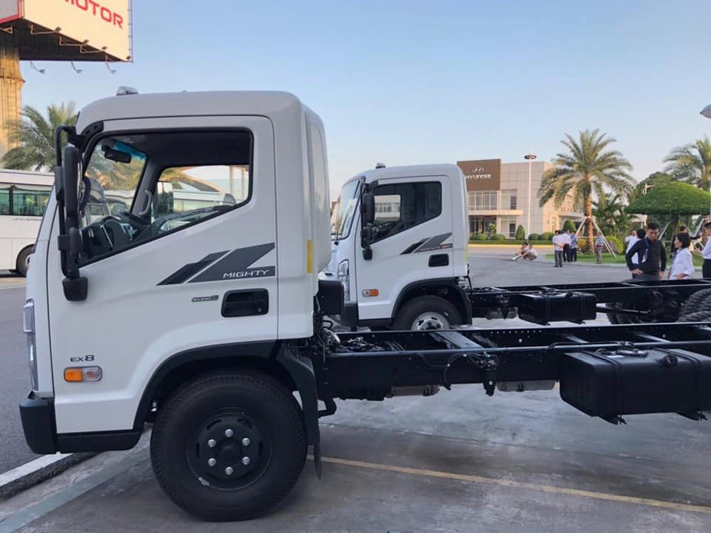 Hình ảnh xe tải Ex-8 tại nhà máy Hyundai Thành Công