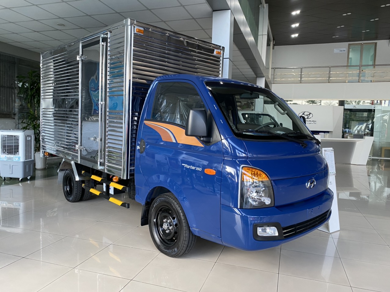 hyundai-h150-thung-kin