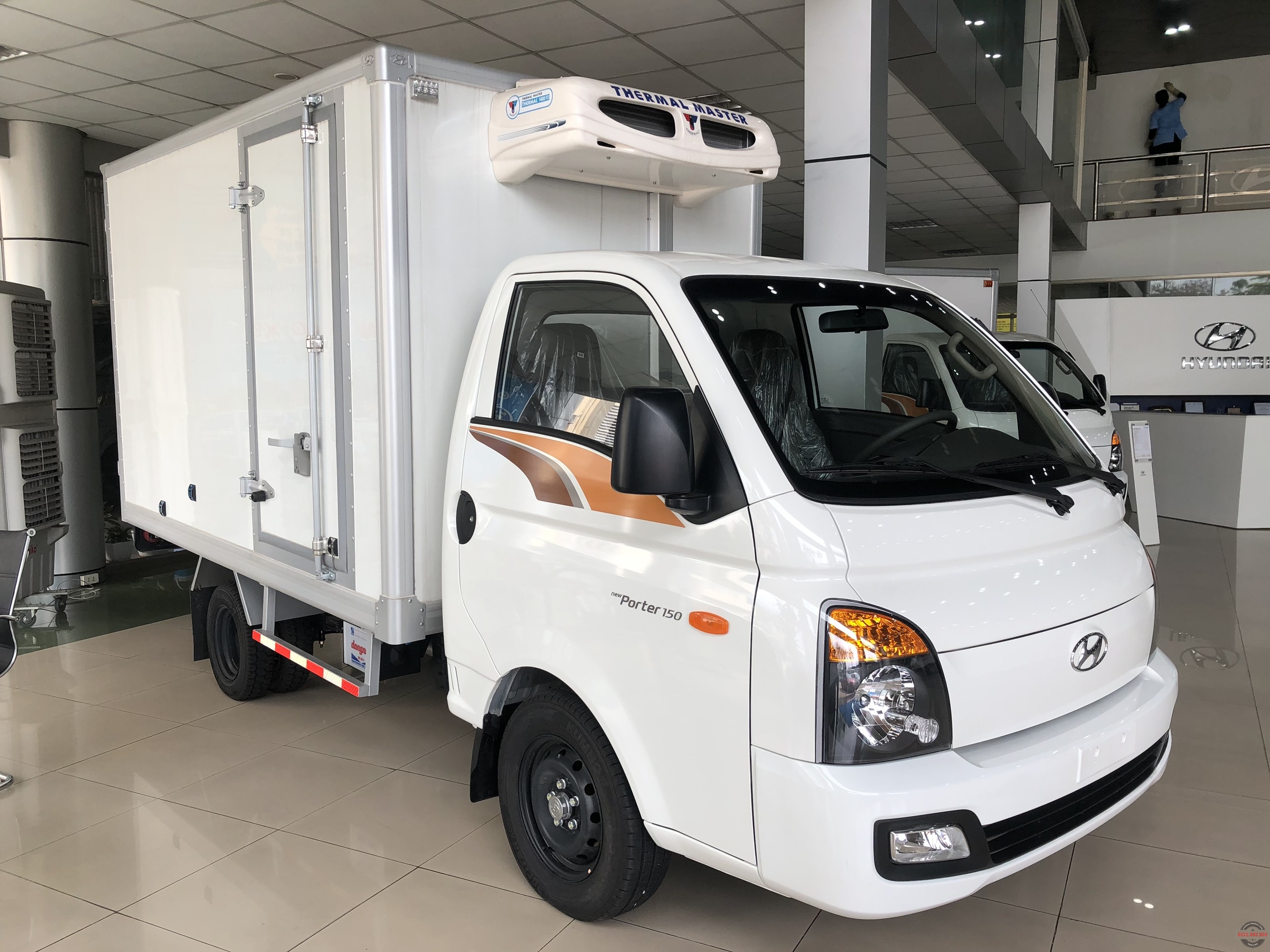 Hyundai Porter H150 Đông Lạnh (1.5 Tấn)