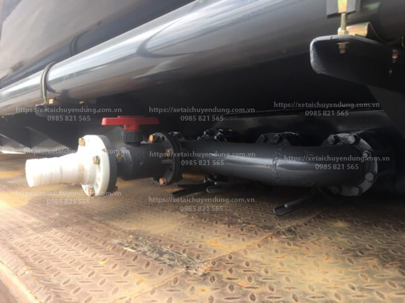 Sơ mi rơ moóc bồn chở hóa chất 28 m3