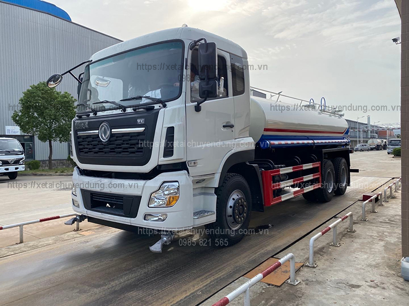 Xe bồn nước, phun nước tưới cây rửa đường Dongfeng 13 khối